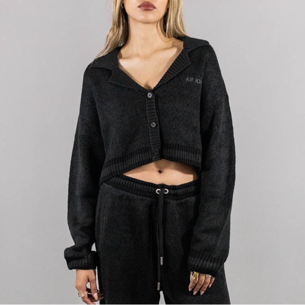 NWT $175 Nike Air Jordan Women's Knit Cardigan Button Up Crop Black Medium